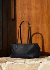 KS-BG-TB-005-BLK-cj Black Camille Verve Heritage Top-Grain Leather Shoulder Tote Bag Lifestyle Scene